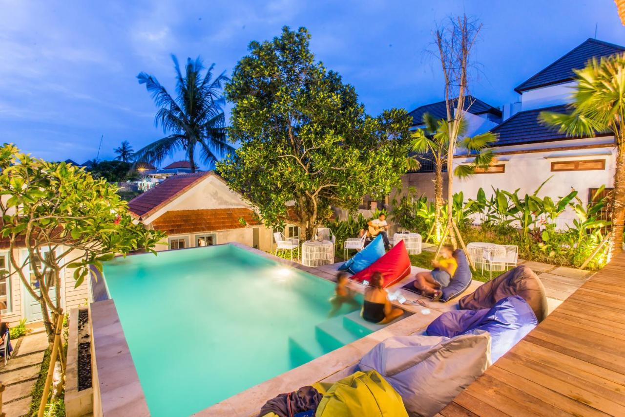 Angels Boutique Hostel Canggu  Bagian luar foto